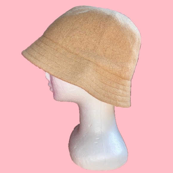 60’s/70’s Vintage Tan Wool Bucket Hat - Picture 3 of 7